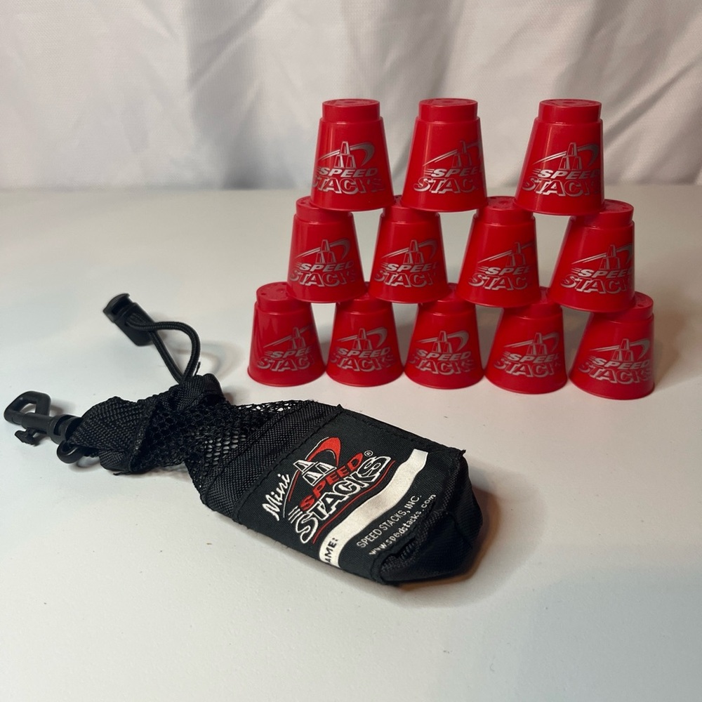 Mini Speed Stacks Red With Silver Print With Bag (12 Cups) EUC